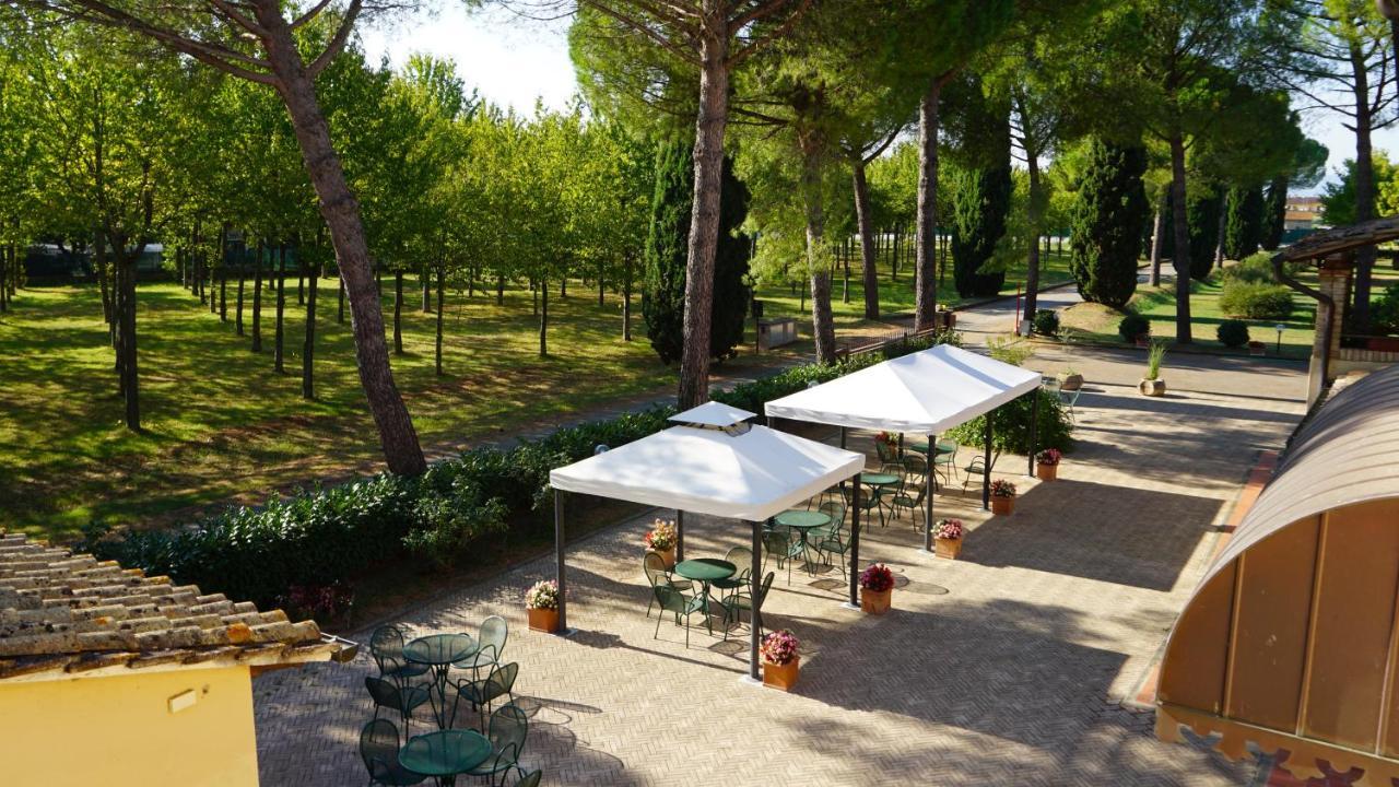 Hotel La Torretta Assisi Exterior photo