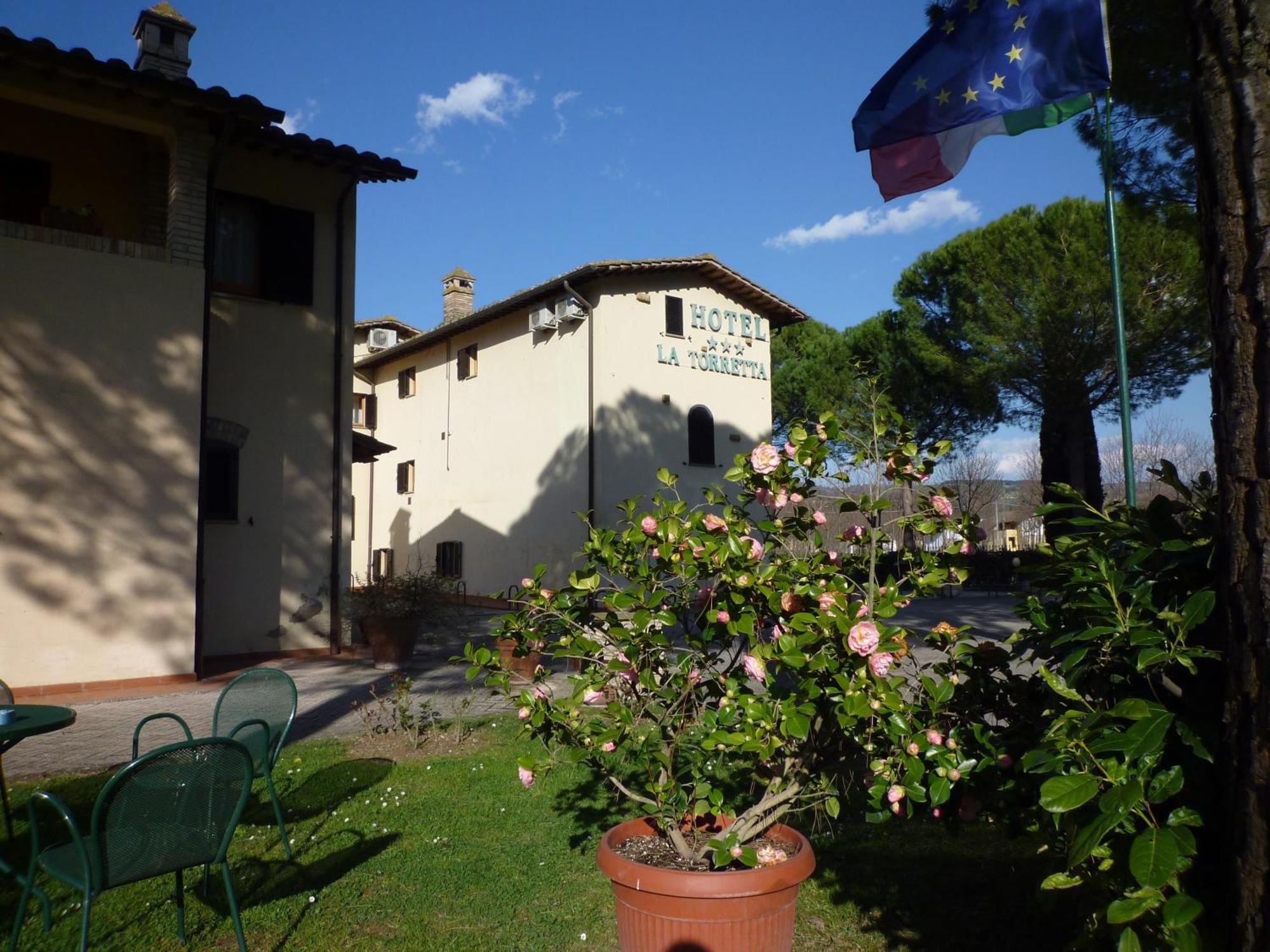 Hotel La Torretta Assisi Exterior photo
